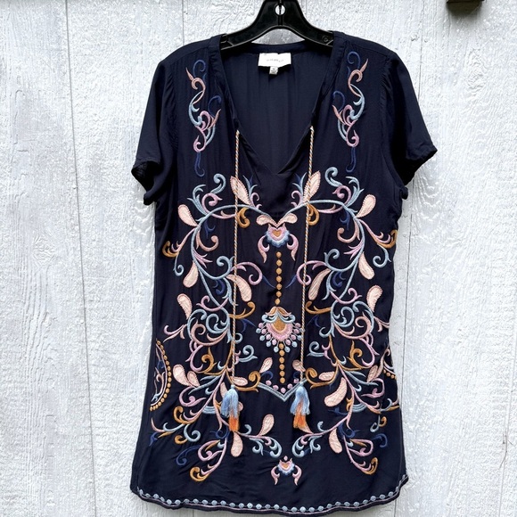 Skies Are Blue Dresses & Skirts - Skies Are Blue Women's Blue Embroidered Paisley Rayon Dress Cover-Up Lined M